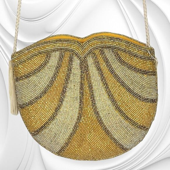 Vintage beaded scallop yellow/gold evening purse - Picture 1 of 7